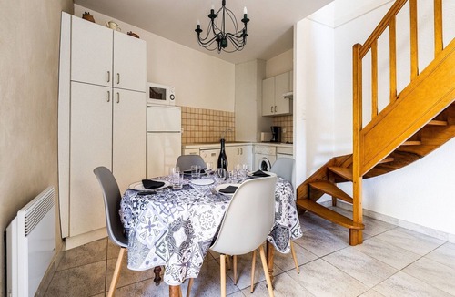 Minerve House | Vineyards & Village Stay