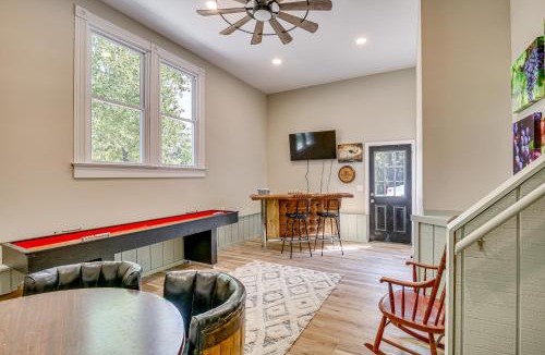 Defiance House | Vino Villa Wine Country Gem: Patio & Grill