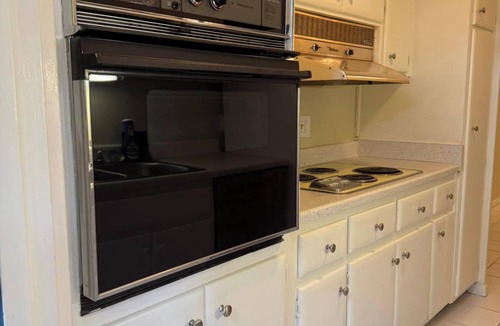 South Eola Condo | Vintage 2 Bedroom Condo Lake Eola View