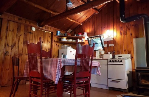 Saranac Lake Cabin | Vintage Adirondack Cabin Saranac Lake - pet friendly