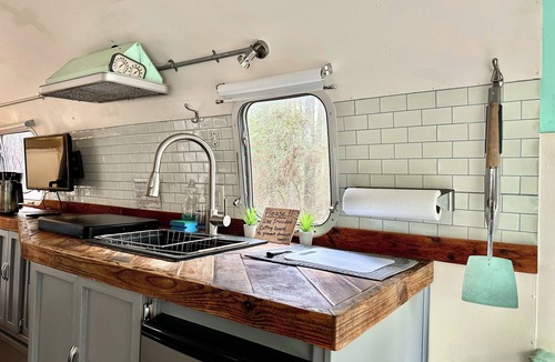 Huntsville RV Rental | Vintage Airstream Camper w/AC. Secluded Stay