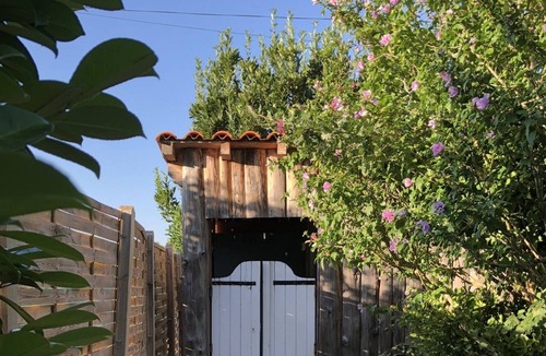 Molandier House | Vintage caravan of the "Cabanes du Vigné".
