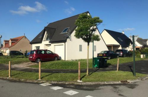 Les Attaques Other | VINTAGE CARAVANE