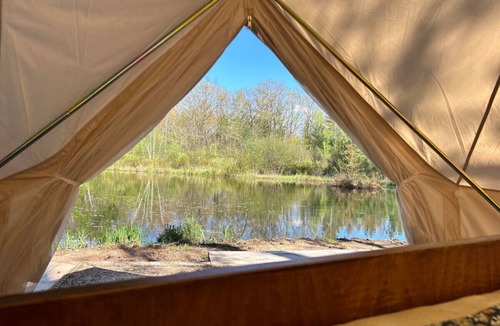 Pine City RV Rental | Vintage Dome tent pondside with spa use!