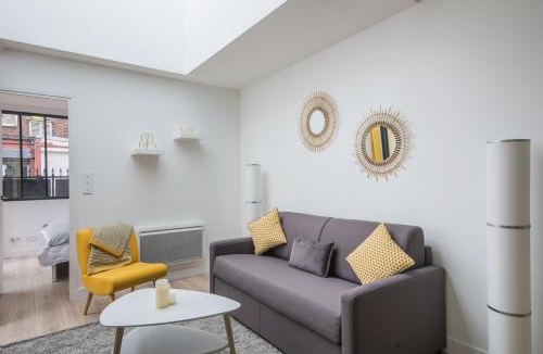 Quartier de Javel Apartment | Vintage, F3 avec terrasse, Villa Saint Charles