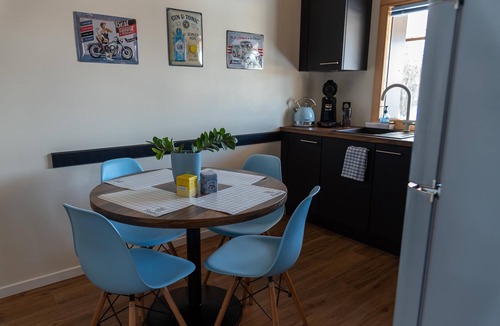 Les Fourgs Apartment | VINTAGE .