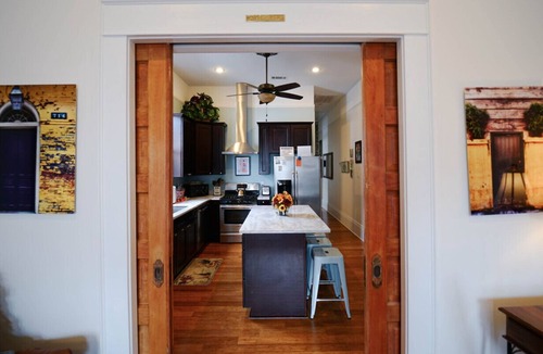 South 7th Ward House | Vintage Frenchmen Hideaway,6Blocks to Quarter+Jazz