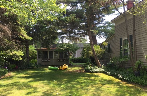Elk Rapids House | Vintage home ! Prime location !