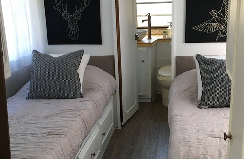 Justin House | Vintage “Stream” Hideaway