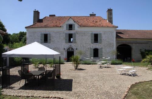 Lahitte-Toupiere House | Vintage Vert