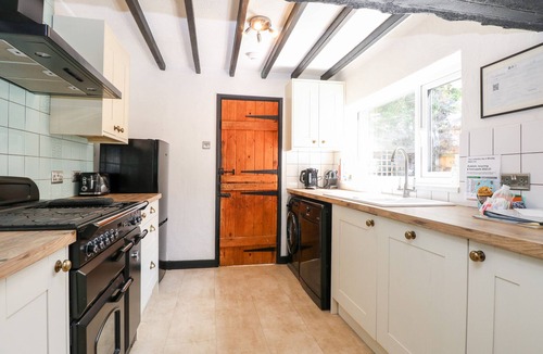 Freethorpe Cottage | Vintner's Cottage