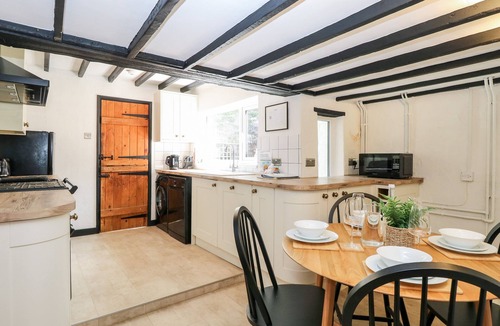 Freethorpe Cottage | Vintner's Cottage