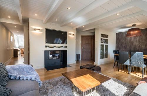 Baqueira Apartment | Vinyeta by Totiaran