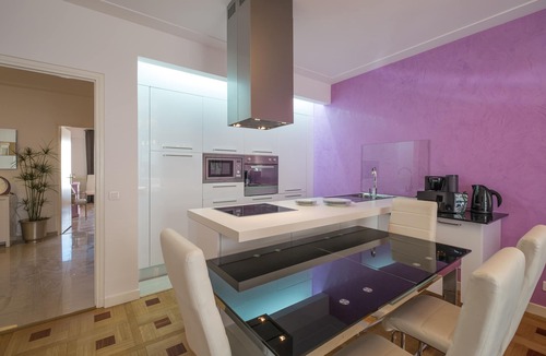 Gambetta Apartment | Violet 2 bedroom apartment