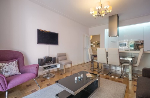 Gambetta Apartment | Violet 2 bedroom apartment