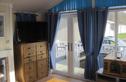 Ringwood Resort | Violet 28 Oakdene Forest Park