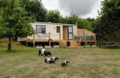 Ebford Apartment | Violet Mays Retreat