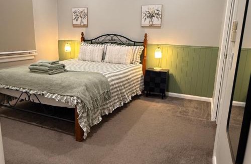 Bowral Villa | Violet's cottage