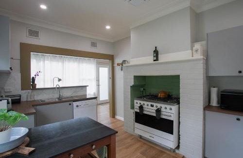 Bowral Villa | Violet's cottage