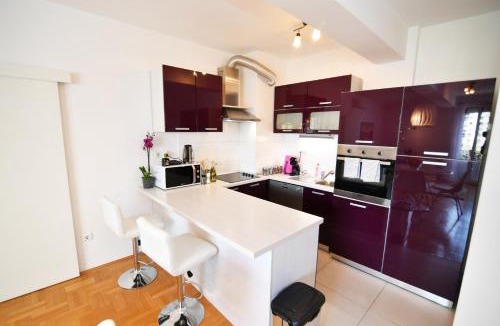 Rijeka Apartment | Violica