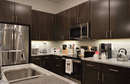 Fort Worth Apartment | VIP level unit! Beautiful Downtown Ft Worth Fully Furnished Short Term Options!