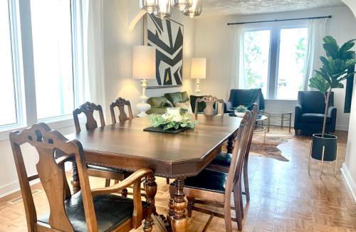Saskatoon Downtown Apartment | VIP YXE University Character Home