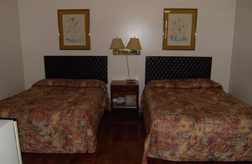 Virden Hotel | Virden Motel