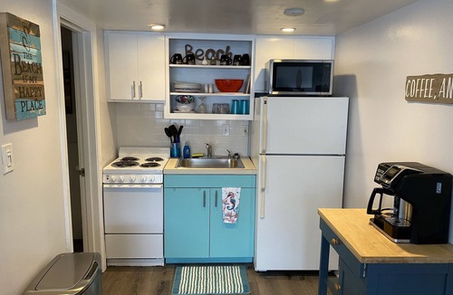 Northeast Virginia Beach Apartment | Virginia Beach Oceanfront Studio, Boardwalk, Beach, Pool