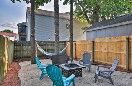 Northeast Virginia Beach House | Virginia Beach Townhouse - 2 Mi to Boardwalk!