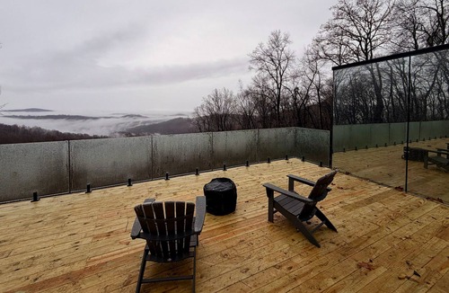 Linden House | Virginia Mirror Cabin