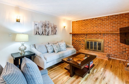 Innsbrook House | Virginia Vacation Rental Home: 15 Mi to Richmond!