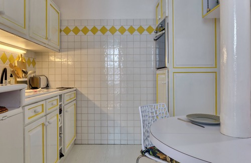 Quartier Pasteur Apartment | Virginie, F2 central et agréable avec parking !