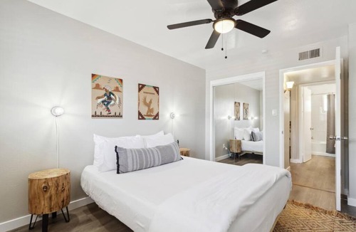 Camelback East Apartment | Viridian Biltmore Villa with Pool