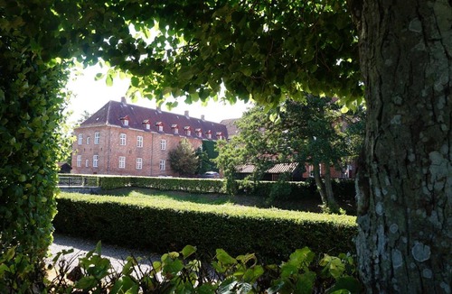 Hadsund Apartment | Visborggaard Slots Parkhus