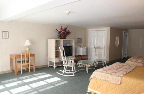 Cooperstown Hotel | Visions Inn