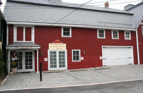 Cooperstown Hotel | Visions Inn