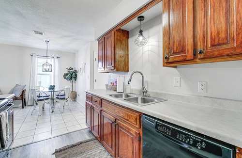 Joplin House | Visit Route 66! Pet-Friendly Joplin Gem w/Yard