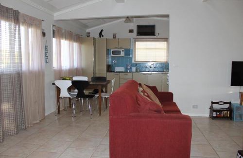 Cape Woolamai House | Vista Bloom Hideaway