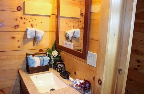 Greene House | Vista Bridal Suite 158