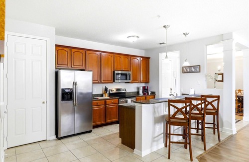 Florida Central Atlantic Coast Condo | Vista Cay Huge Lakefront Next to Clubhouse
