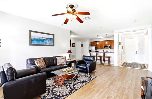 Florida Central Atlantic Coast Condo | Vista Cay Huge Lakefront Next to Clubhouse