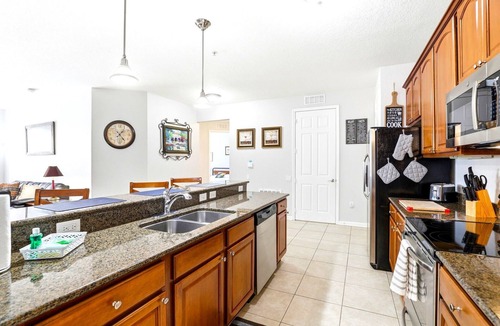 Florida Central Atlantic Coast Condo | Vista Cay Huge Lakefront Next to Clubhouse