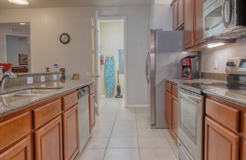 Orlando Condo | Vista Cay Luxury Lakeview 3 bedroom condo