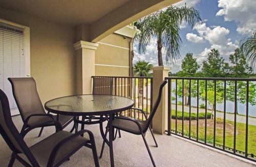 Orlando Condo | Vista Cay Luxury Lakeview 3 bedroom condo