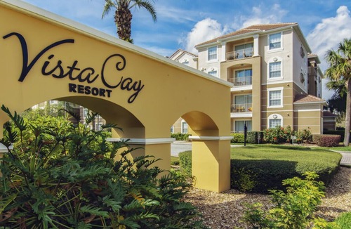 Orlando Condo | Vista Cay Luxury Lakeview 3 bedroom condo