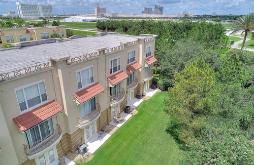 Florida Central Atlantic Coast House | Vista Cay Resort, Next To Universal 821 3 Bedroom Townhouse