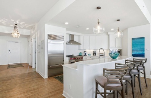 Ono Island Condo | Vista Del Mar 305: 5BR Corner Unit w/Huge Balcony + Gulf Views