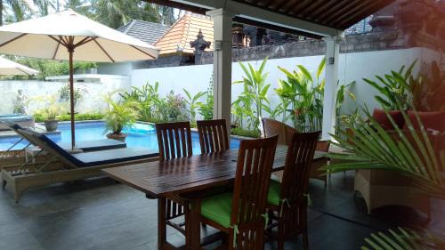 Sengkidu Villa | Vista del Mar