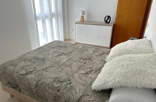 Miami Platja Apartment | Vista