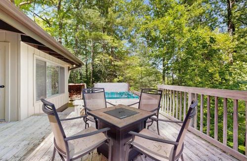 Bryson City House | Vista Heights Retreat